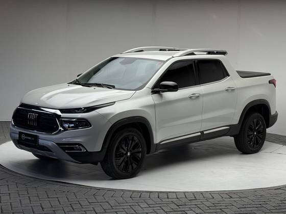 FIAT TORO 2.0 16V TURBO DIESEL VOLCANO 4WD AT9 FIAT TORO 2.0 16V TURBO DIESEL VOLCANO 4WD AT9